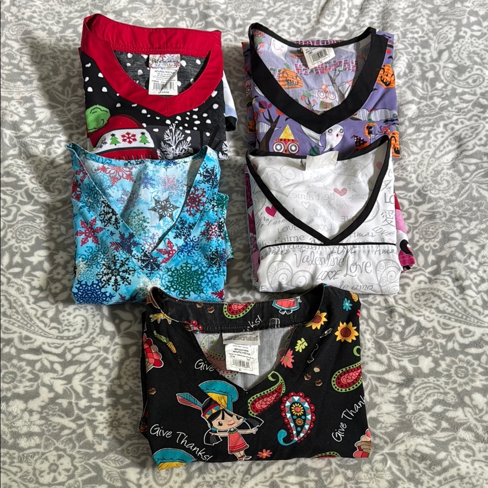 5 Pack Scrub Top's